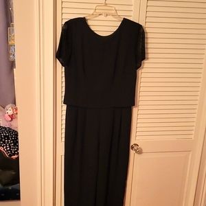Jumpsuit Black Sz 6 Maggy London New without tags